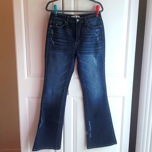 NWOT KANCAN Hi-Rise Flare Jeans Size 11/29